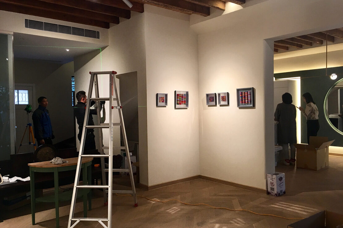 個展ができるまで⑩－搬入・設営は時間との勝負 現代美術, シムラヒデミ, hidemishimura, fiberart, contemporaryart Hidemi Shimura