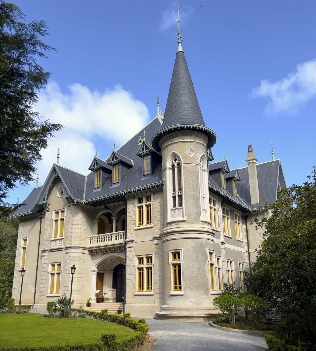 Luka Art Gallery – 世界遺産の街シントラ「Palácio Biester」にあるアートギャラリー Luka Art Gallery – 世界遺産の街シントラ「Palácio Biester」にあるアートギャラリー 現代美術, シムラヒデミ, hidemishimura, fiberart, contemporaryart Hidemi Shimura